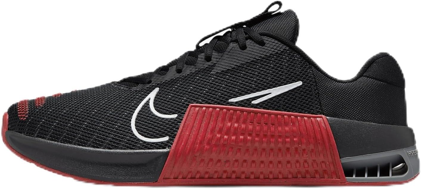 Мужские кроссовки Nike Metcon 8, Black/University Red/Smoke Grey/White
Мужские кроссовки Nike Metcon 8, Black/University Red/Smoke Grey/White
