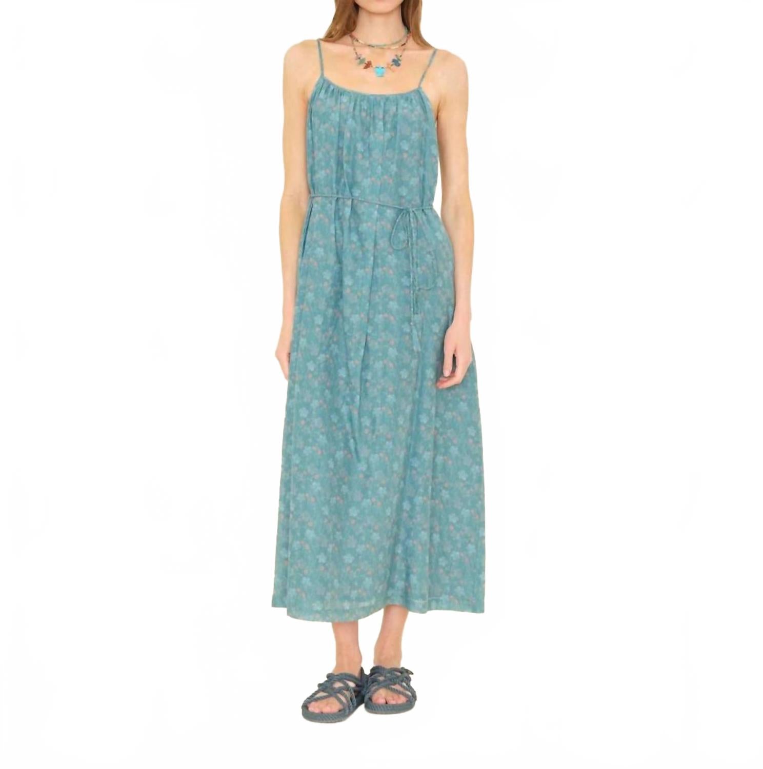 Платье Vanna в аква-бирюзовом цвете XIRENA
Платье Vanna в аква-бирюзовом цвете XIRENA