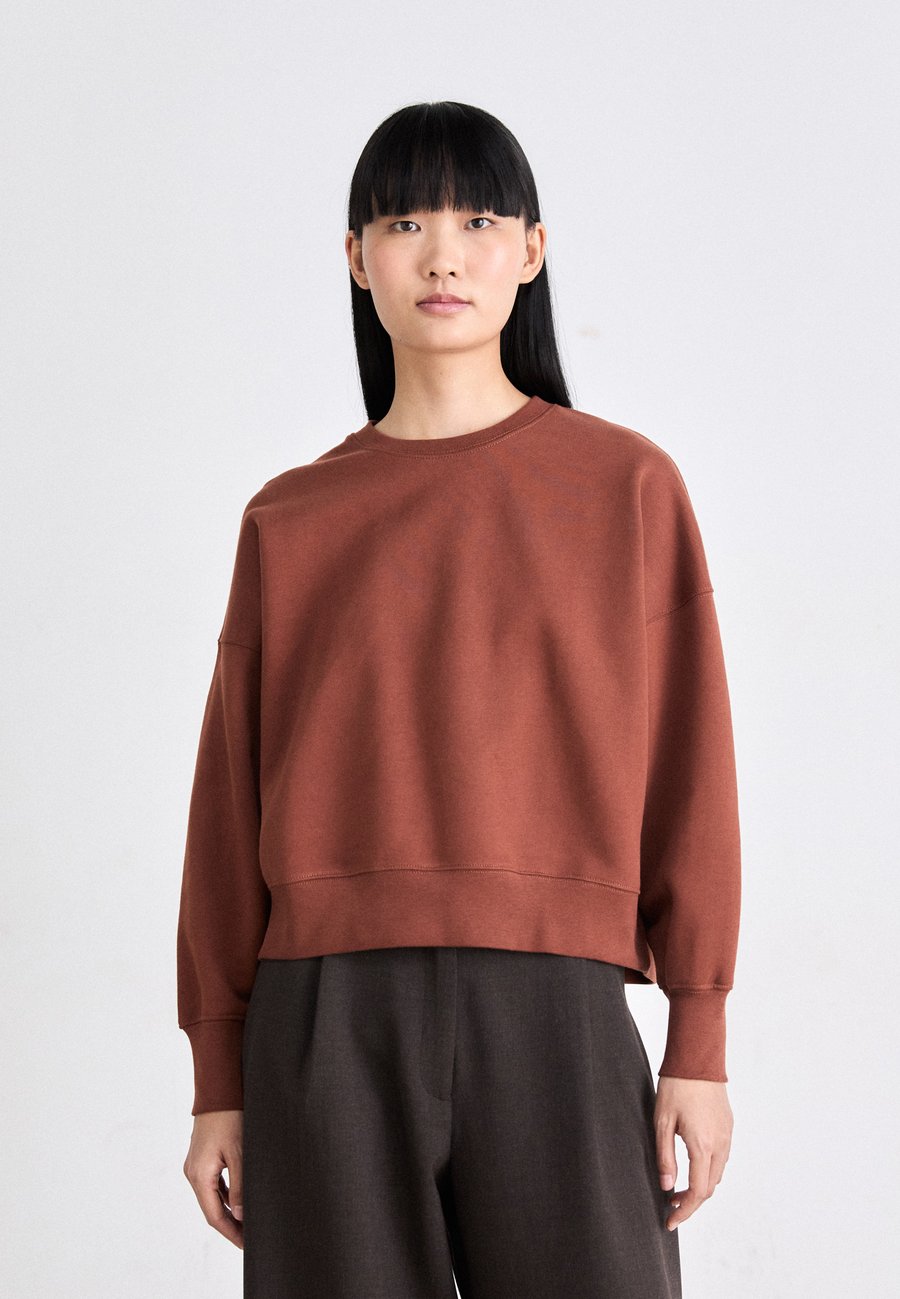 Толстовка sessùn ISI, Vienna/Ochre
Толстовка sessùn ISI, Vienna/Ochre