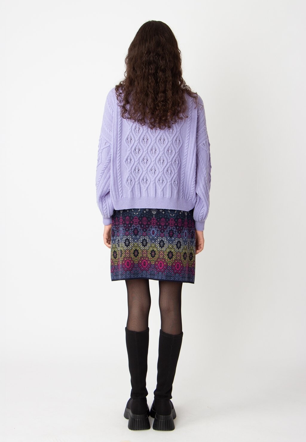 Мини-юбка ORNAMENT Ivko, темно-синий
Мини-юбка ORNAMENT Ivko, темно-синий