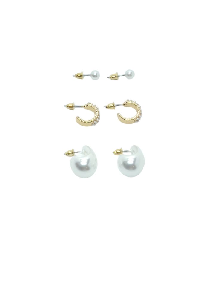 KOROSHI Серьги Set aus drei Ohrringen vom Perlentyp in bunt
KOROSHI Серьги Set aus drei Ohrringen vom Perlentyp in bunt