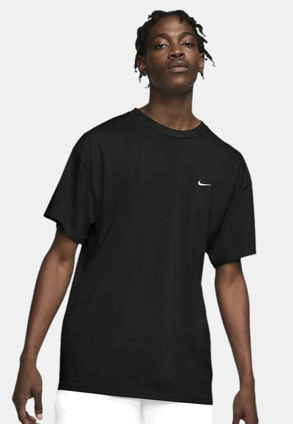 Базовая футболка Nike Sportswear, черный 
Базовая футболка Nike Sportswear, черный