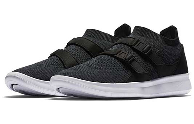 Кроссовки Nike Air Sock для мужчин
Кроссовки Nike Air Sock для мужчин