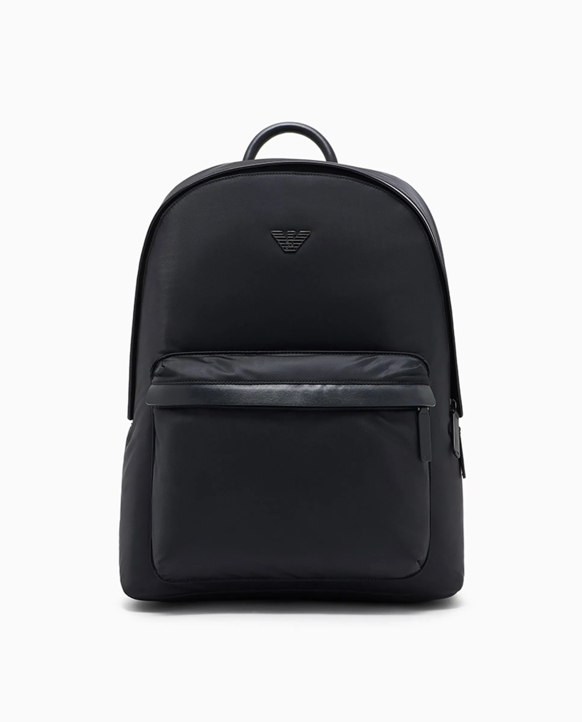 Мужской рюкзак из переработанного нейлона Emporio Armani, черный
Мужской рюкзак из переработанного нейлона Emporio Armani, черный