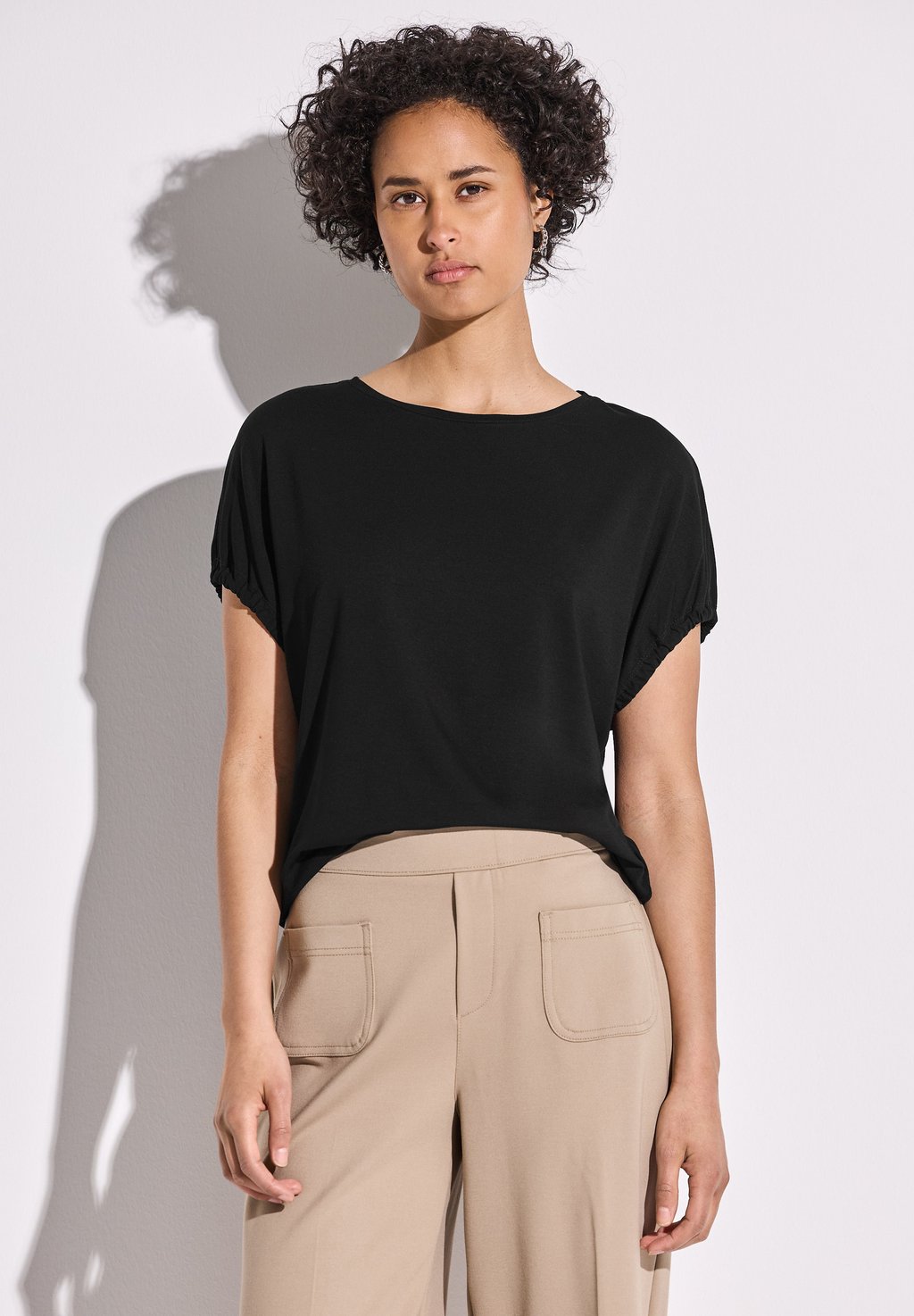 Базовая футболка Street One, черный 
Базовая футболка Street One, черный