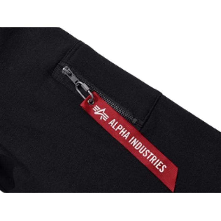 New Era Свитшот унисекс черный
New Era Свитшот унисекс черный