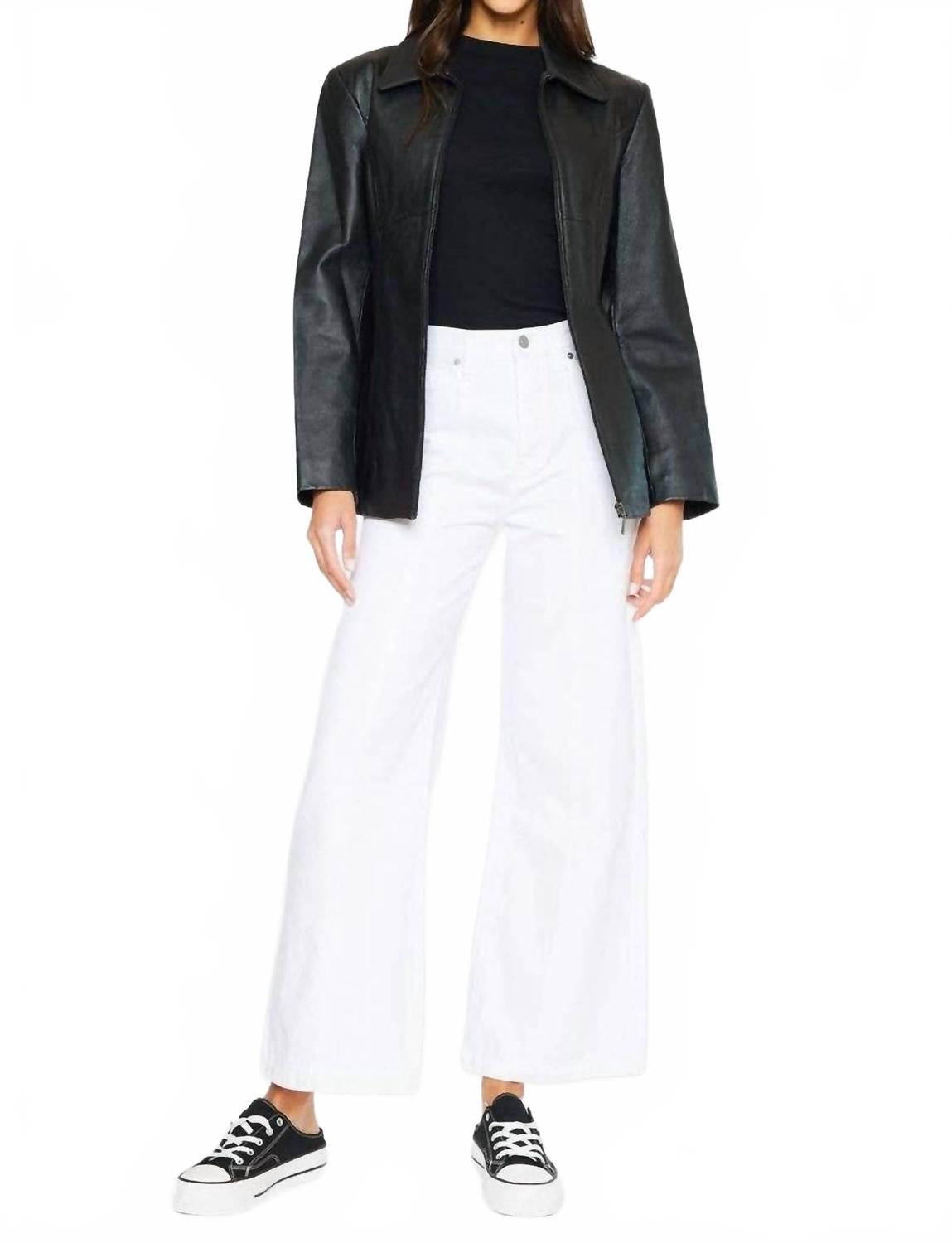 Джинсы Mara Ultra High Rise Wide Leg в стиле 90-х, белые KanCan
Джинсы Mara Ultra High Rise Wide Leg в стиле 90-х, белые KanCan