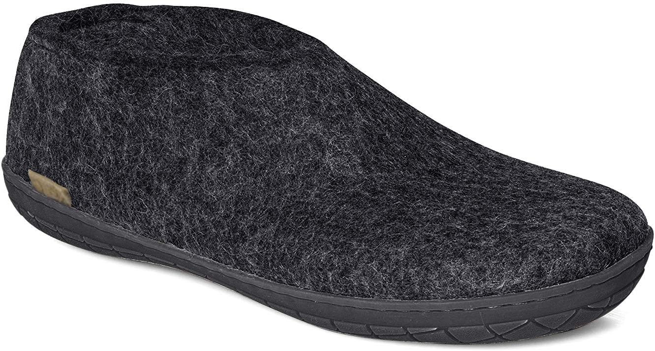 Тапочки Glerups из 100 шерсти с резиновой подошвой - Унисекс, черный/угольный
Тапочки Glerups из 100 шерсти с резиновой подошвой - Унисекс, черный/угольный