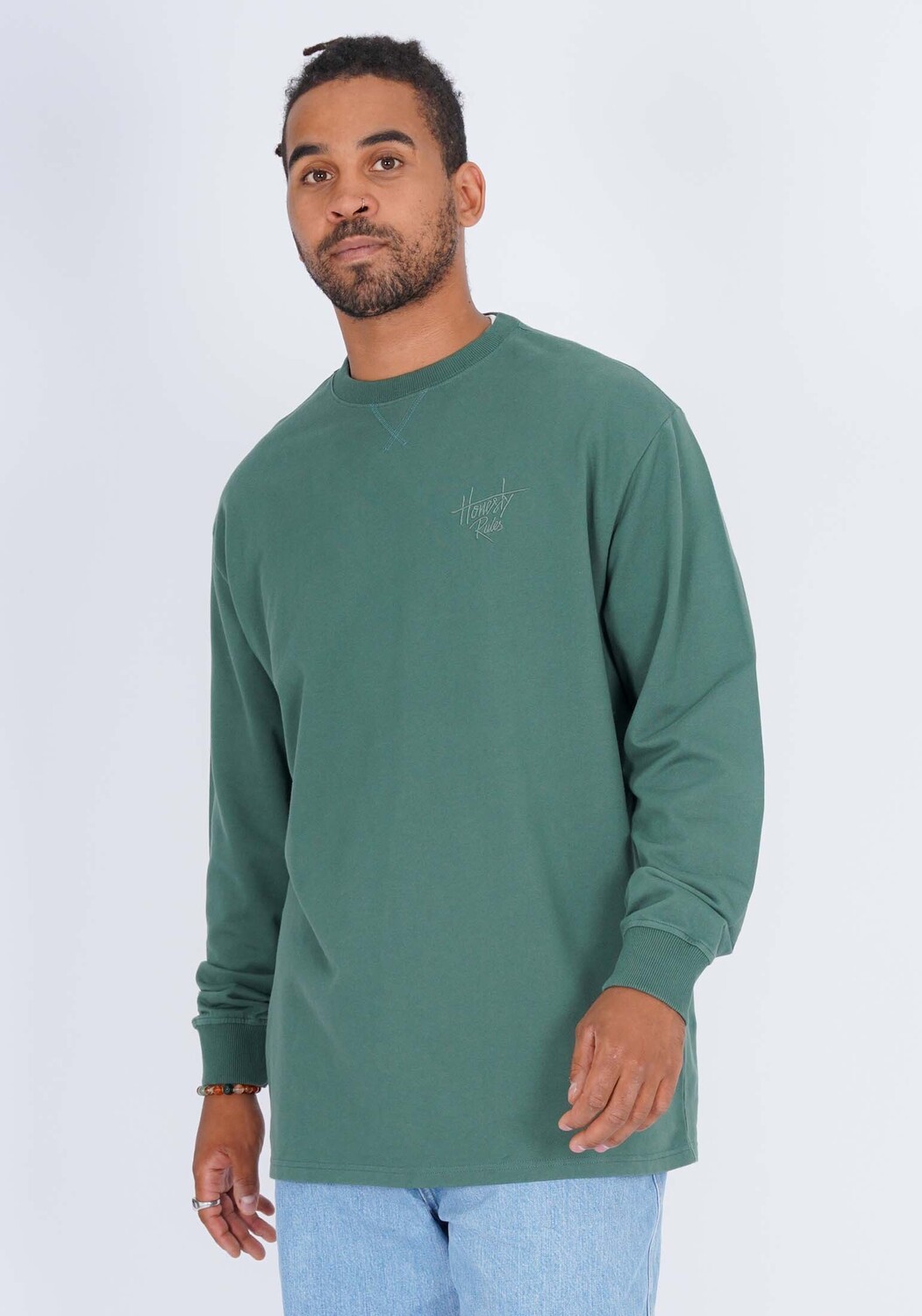 Футболка HONESTY RULES Longsleeves French Terry Signature, цвет cilantro green 
Футболка HONESTY RULES Longsleeves French Terry Signature, цвет cilantro green