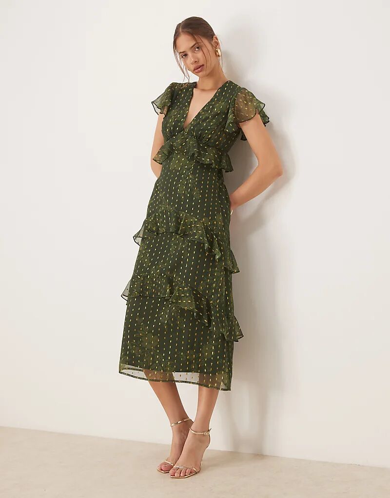 Платье миди Anaya с металлическим акцентом и V-образным вырезом зеленого цвета
Платье миди Anaya с металлическим акцентом и V-образным вырезом зеленого цвета