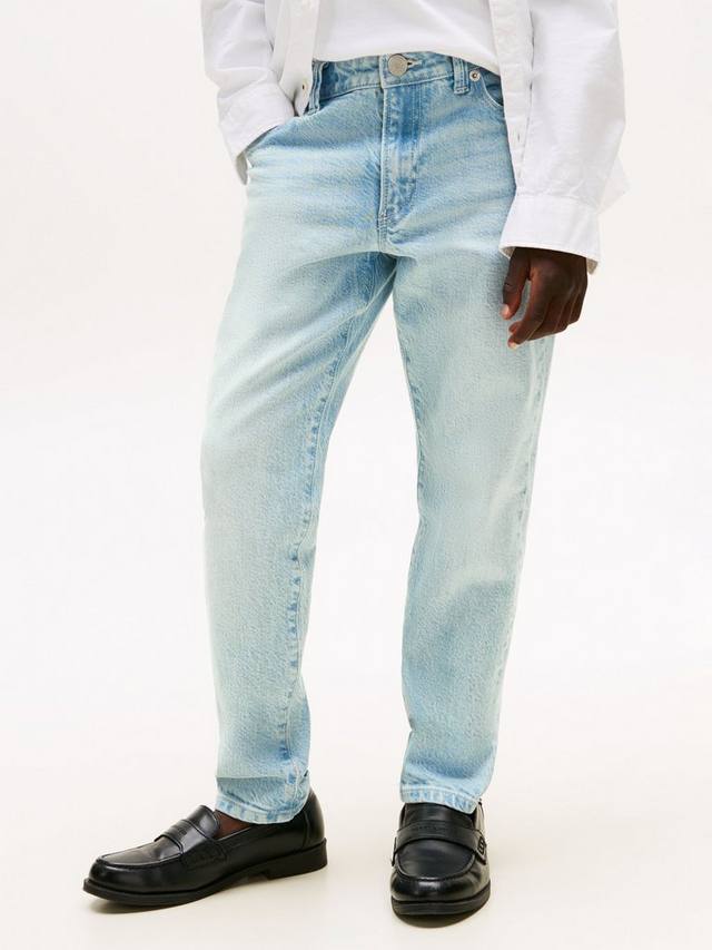 Детские джинсы прямого кроя из хлопковой смеси Tommy Hilfiger
Детские джинсы прямого кроя из хлопковой смеси Tommy Hilfiger