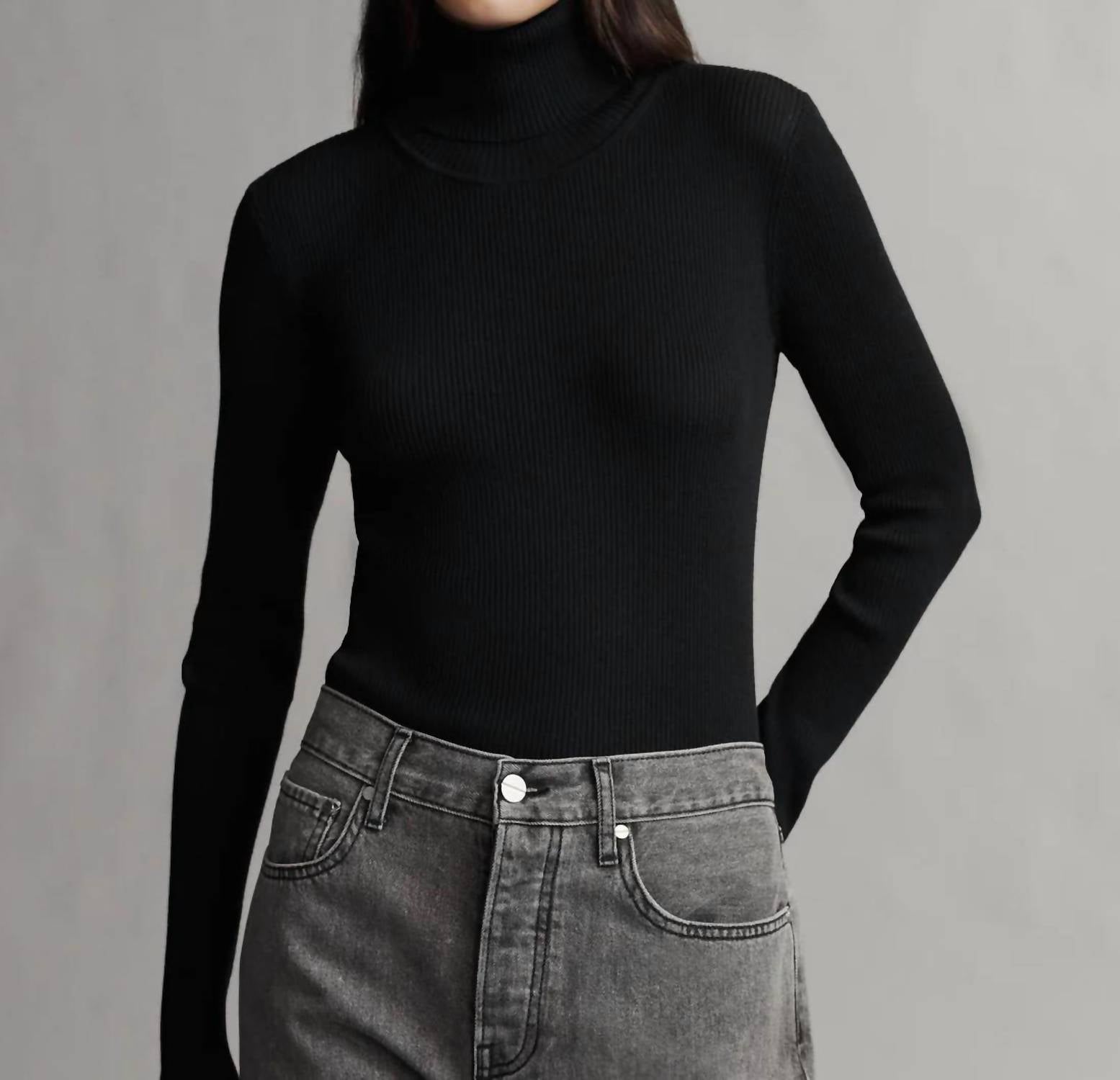 Черная водолазка из мериносовой шерсти TWP
Черная водолазка из мериносовой шерсти TWP