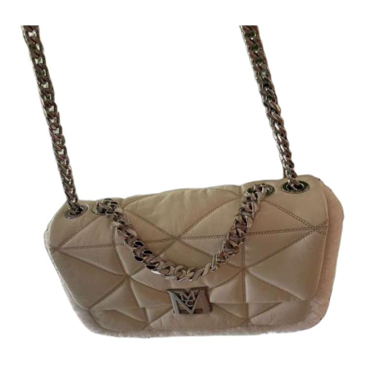 MCM Барашек женская белая сумка через плечо
MCM Барашек женская белая сумка через плечо
