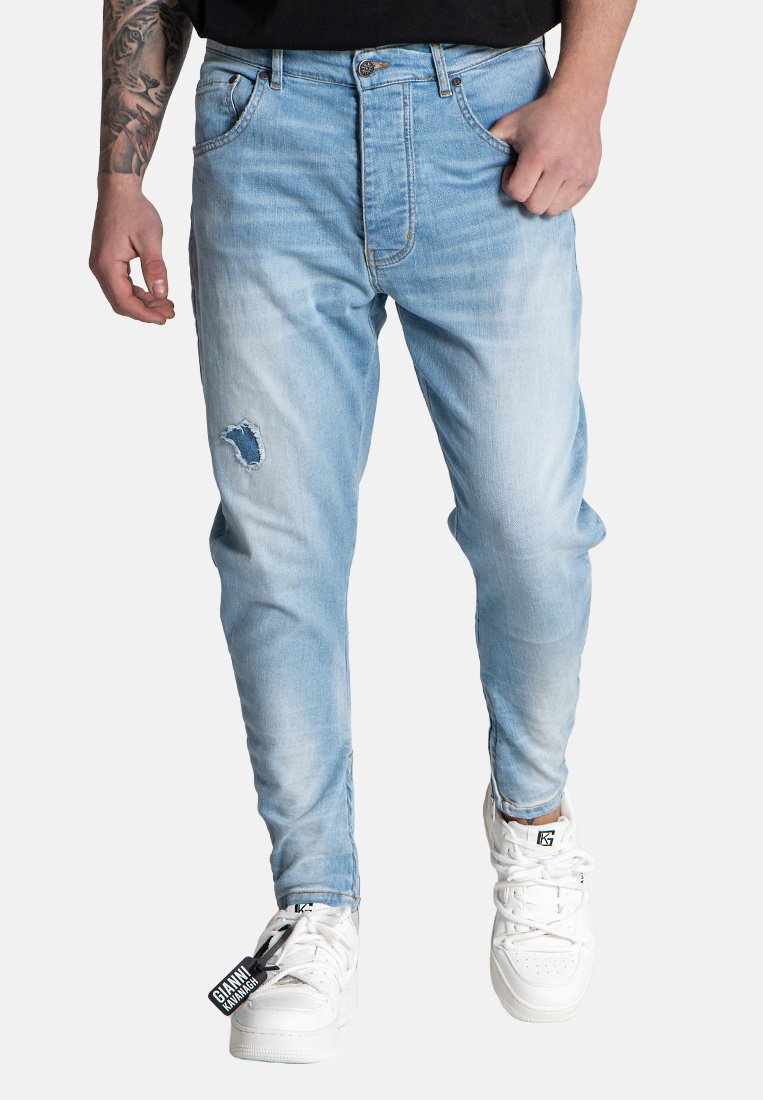 Зауженные джинсы ZIPPER Gianni Kavanagh, светло-голубой
Зауженные джинсы ZIPPER Gianni Kavanagh, светло-голубой