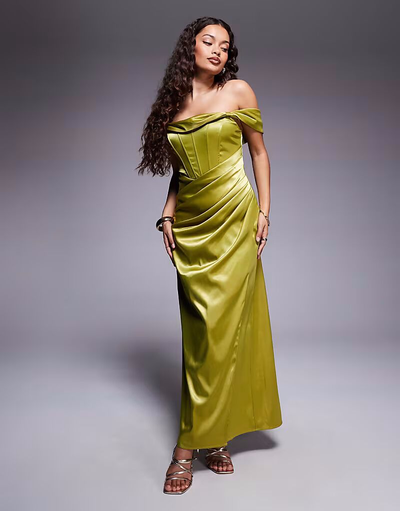 TFNC Petite атласное платье-корсет макси с заниженной линией плеч в оливковом цвете
TFNC Petite атласное платье-корсет макси с заниженной линией плеч в оливковом цвете