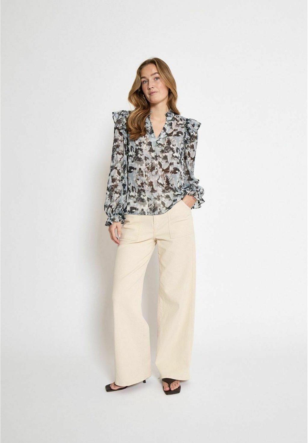 Блуза PRINTED PEPPERCORN, зеленый
Блуза PRINTED PEPPERCORN, зеленый