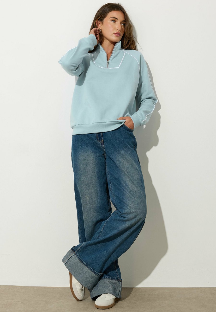 Толстовка Long Tall Sally QUARTER ZIP , Light Blue
Толстовка Long Tall Sally QUARTER ZIP , Light Blue