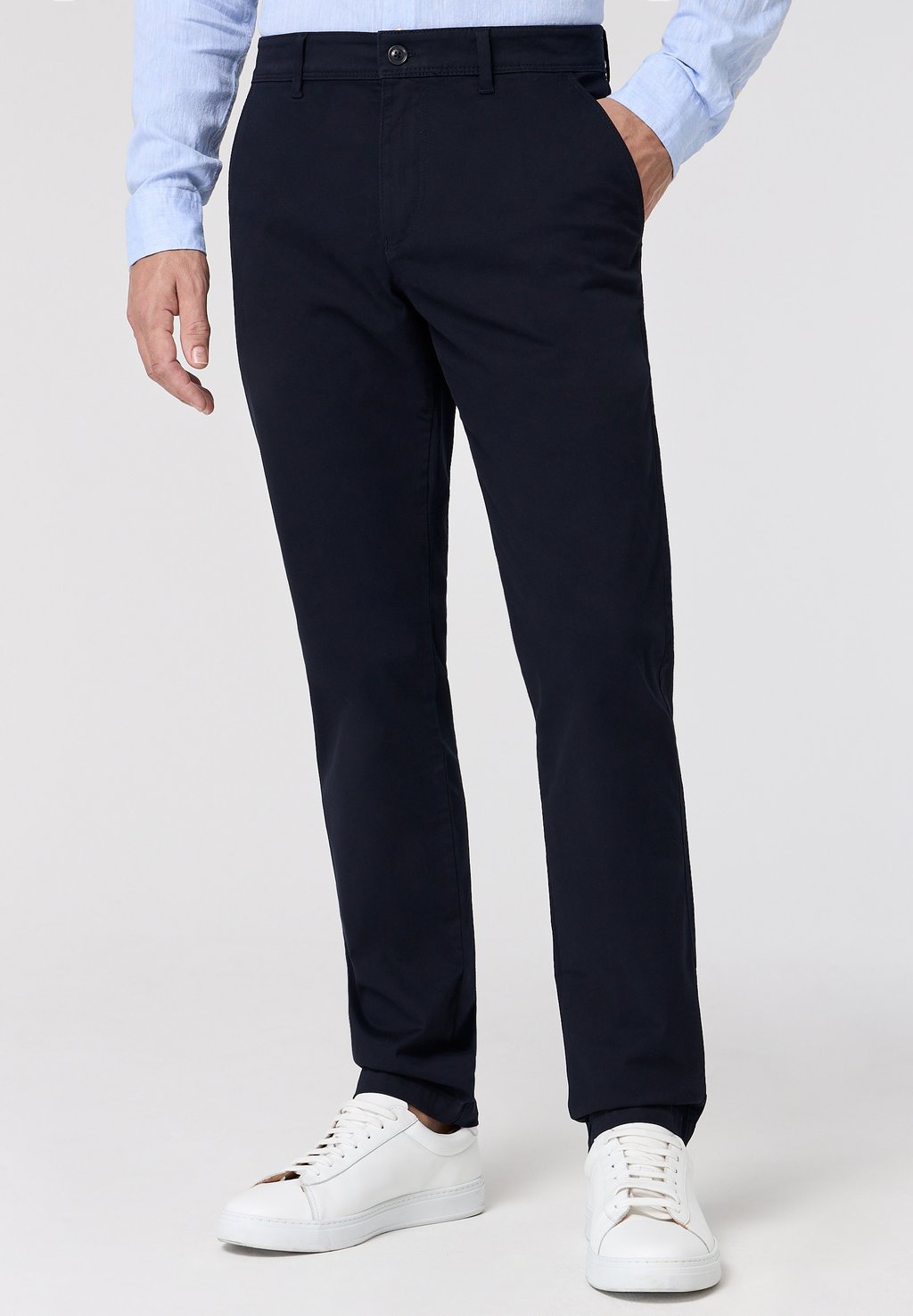 Чиносы ROY ROBSON, темно-синий
Чиносы ROY ROBSON, темно-синий