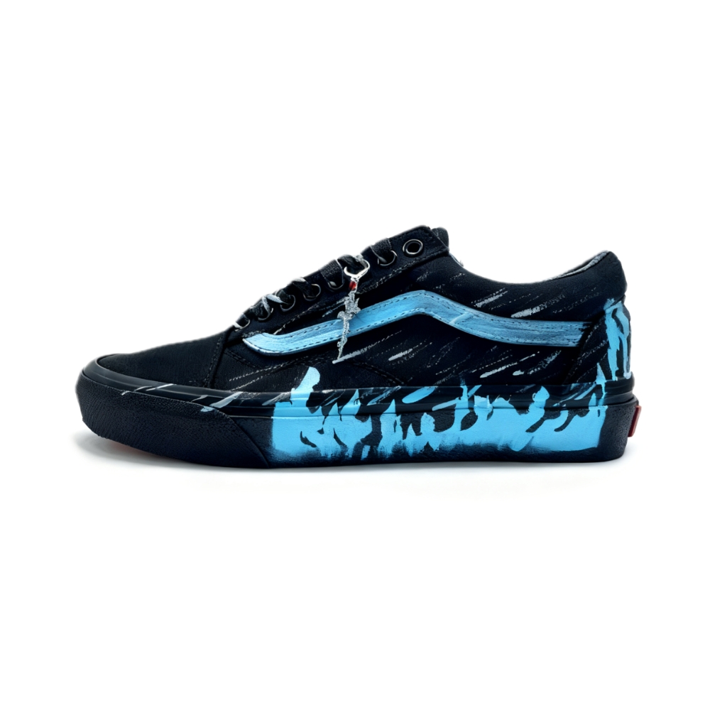 Vans Old Skool Blue Spark Low top Skateboard Shoes Unisex Black Blue
Vans Old Skool Blue Spark Low top Skateboard Shoes Unisex Black Blue