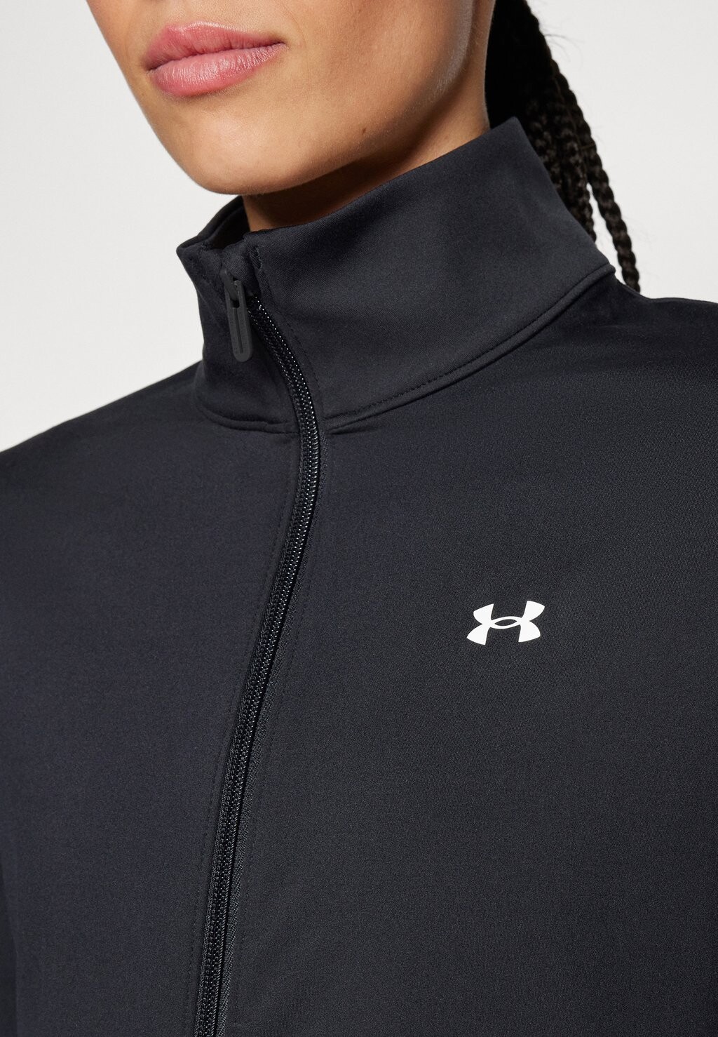 Тренировочная куртка MOTION JACKET Under Armour, черный
Тренировочная куртка MOTION JACKET Under Armour, черный