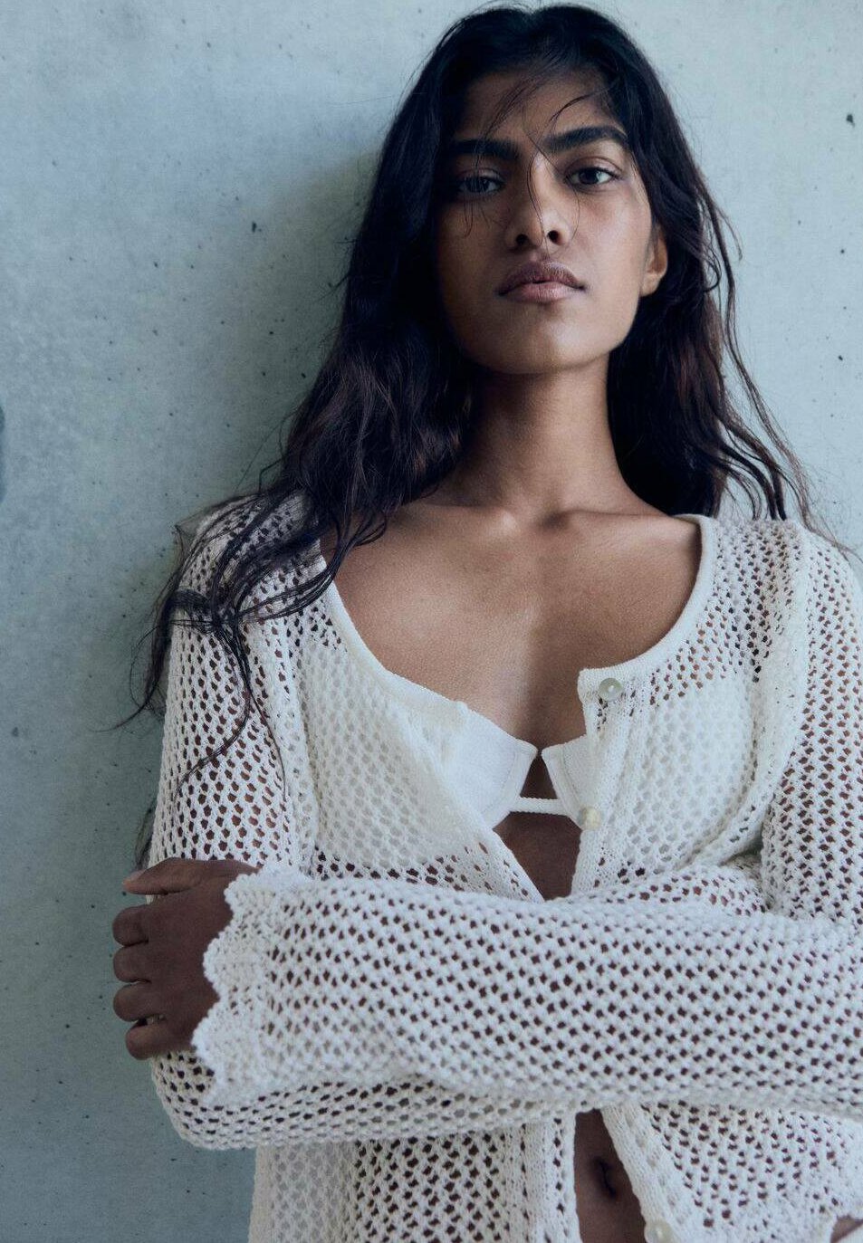 Кардиган BOUTONS Mango, бежевый
Кардиган BOUTONS Mango, бежевый