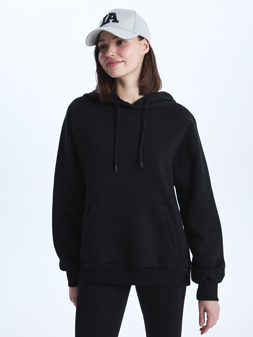 Однотонная женская толстовка оверсайз с длинными рукавами LCW Casual, новый черный
Однотонная женская толстовка оверсайз с длинными рукавами LCW Casual, новый черный