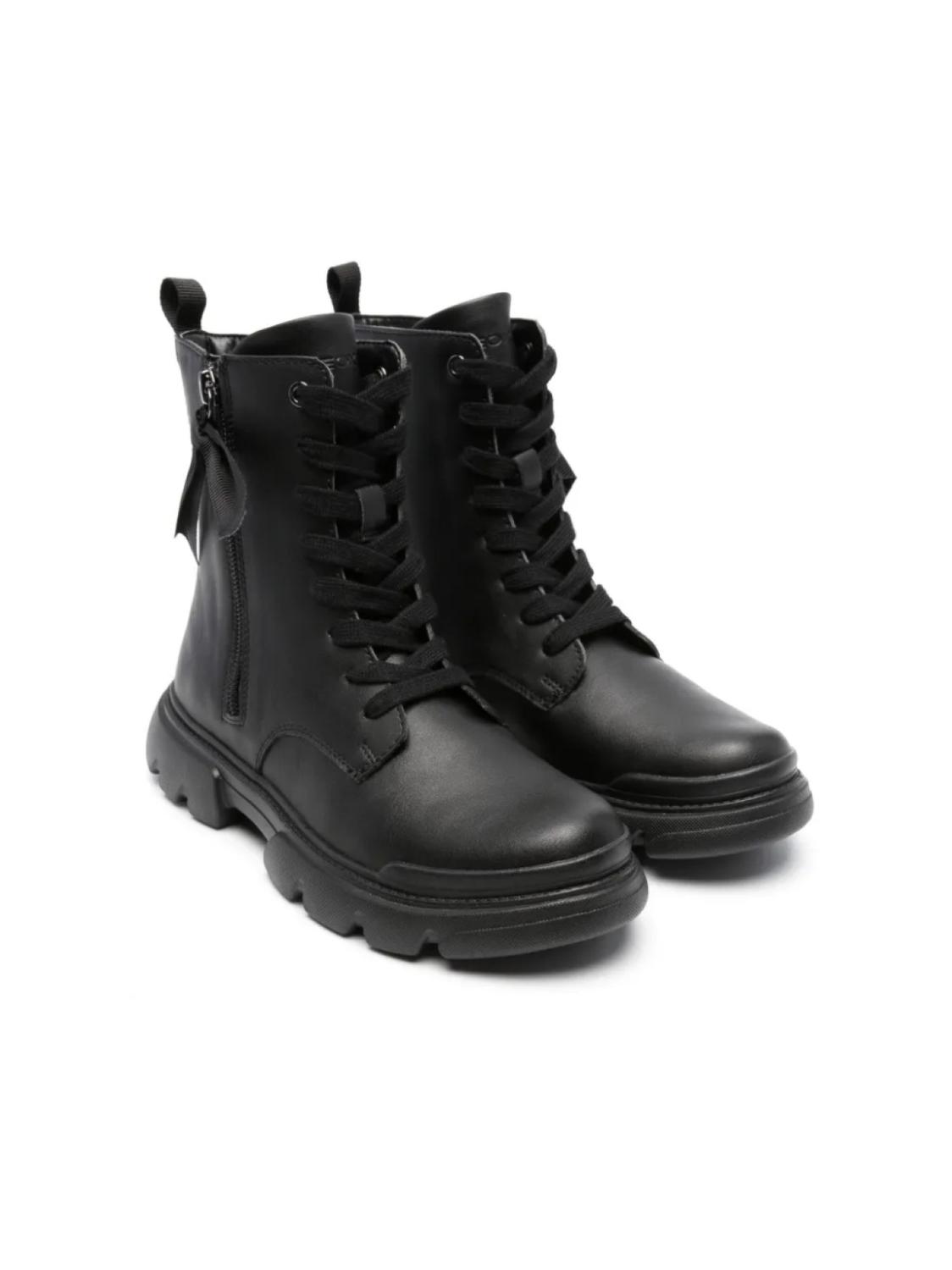 Geox Kids ботинки Junette в стиле милитари, черный
Geox Kids ботинки Junette в стиле милитари, черный