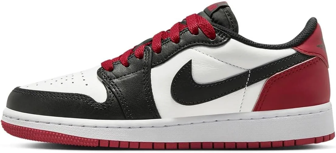 Детские кроссовки Nike Air Jordan 1 Low, белый/черный/красный
Детские кроссовки Nike Air Jordan 1 Low, белый/черный/красный