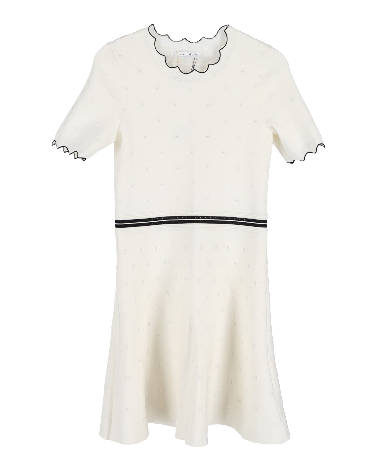 Сандо Платье с зауженной талией из кремового вискозы Sandro Paris
Сандо Платье с зауженной талией из кремового вискозы Sandro Paris