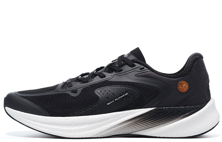 Hunting 2.0 Кроссовки для бега мужские Mid Top Черный/Белый BMAI, Black Shadow
Hunting 2.0 Кроссовки для бега мужские Mid Top Черный/Белый BMAI, Black Shadow