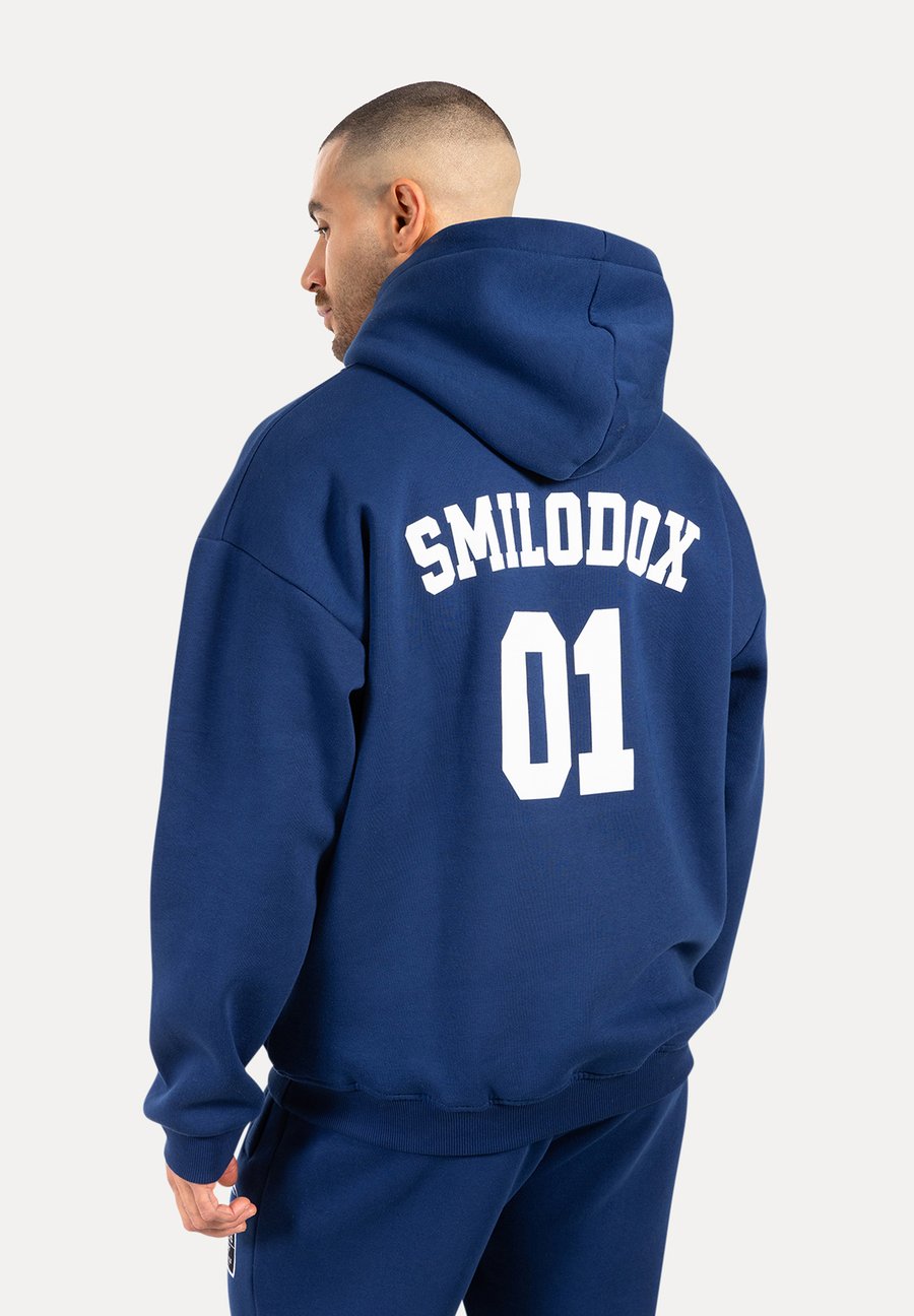 Толстовка Smilodox CASUAL PRINT RAYK, Dunkelblau/Dark Blue
Толстовка Smilodox CASUAL PRINT RAYK, Dunkelblau/Dark Blue