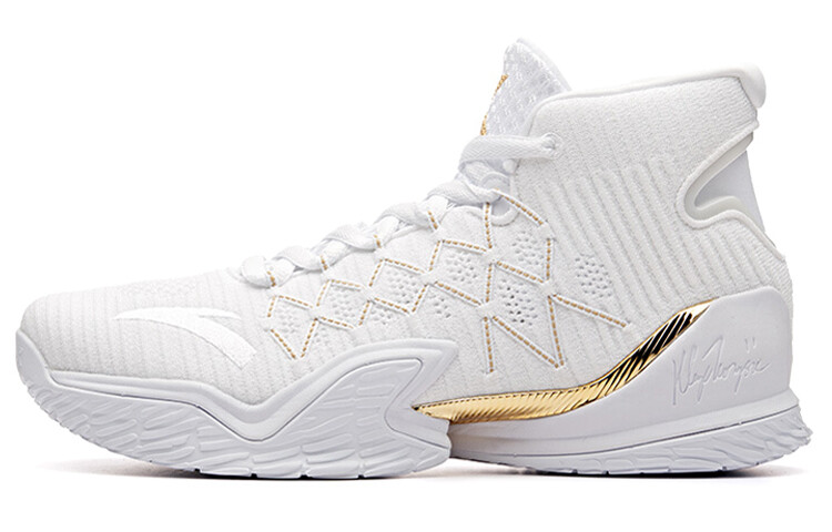 Баскетбольные кроссовки KT3 мужские высокие белые/золотые Anta
Баскетбольные кроссовки KT3 мужские высокие белые/золотые Anta