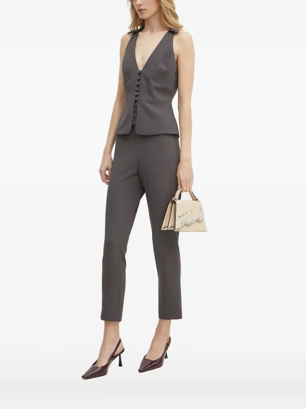 Топ с халтернеем на пуговицах Bardot, серый
Топ с халтернеем на пуговицах Bardot, серый