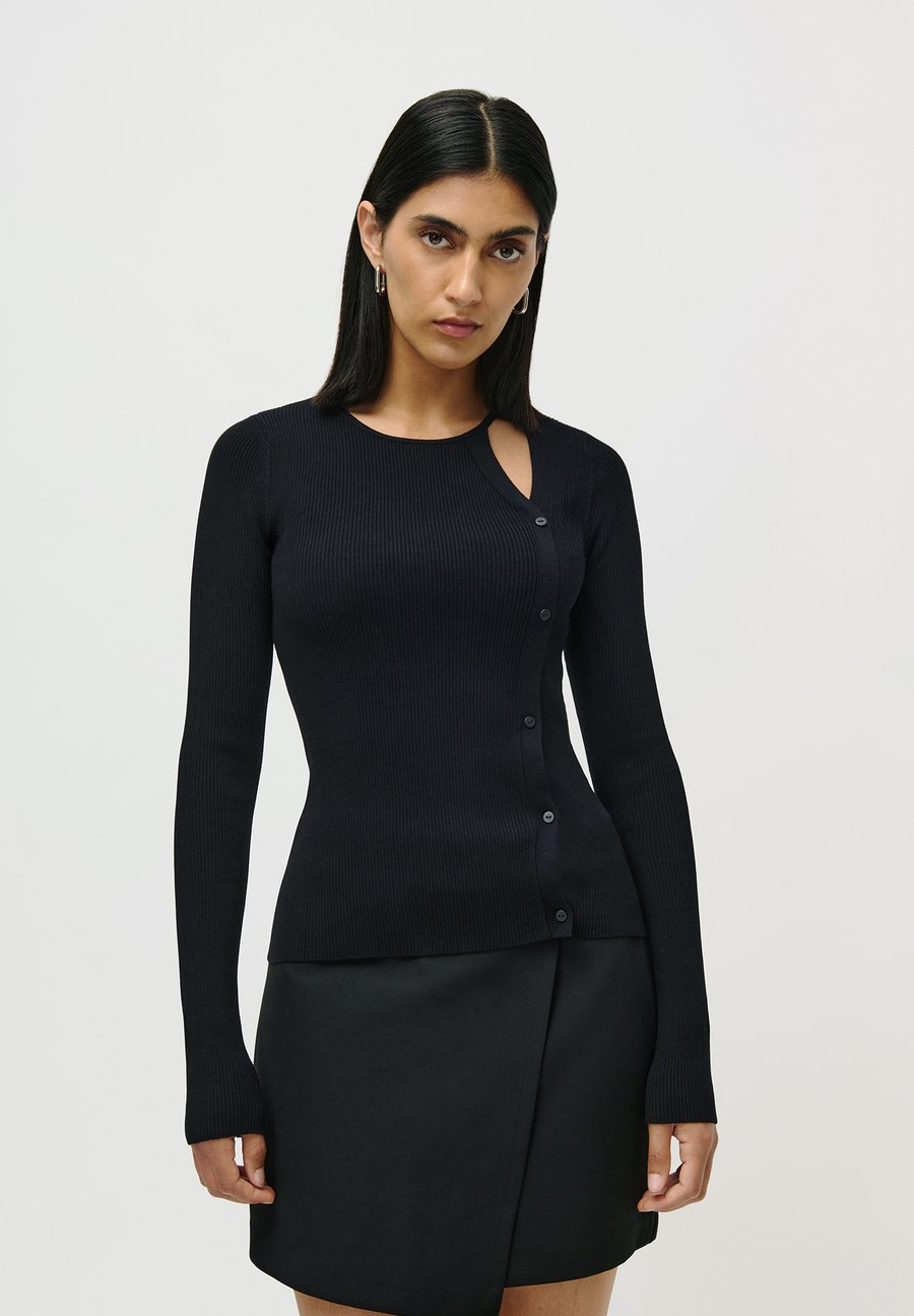 Джемпер LeGer by Lena Gercke GALINA, Black
Джемпер LeGer by Lena Gercke GALINA, Black