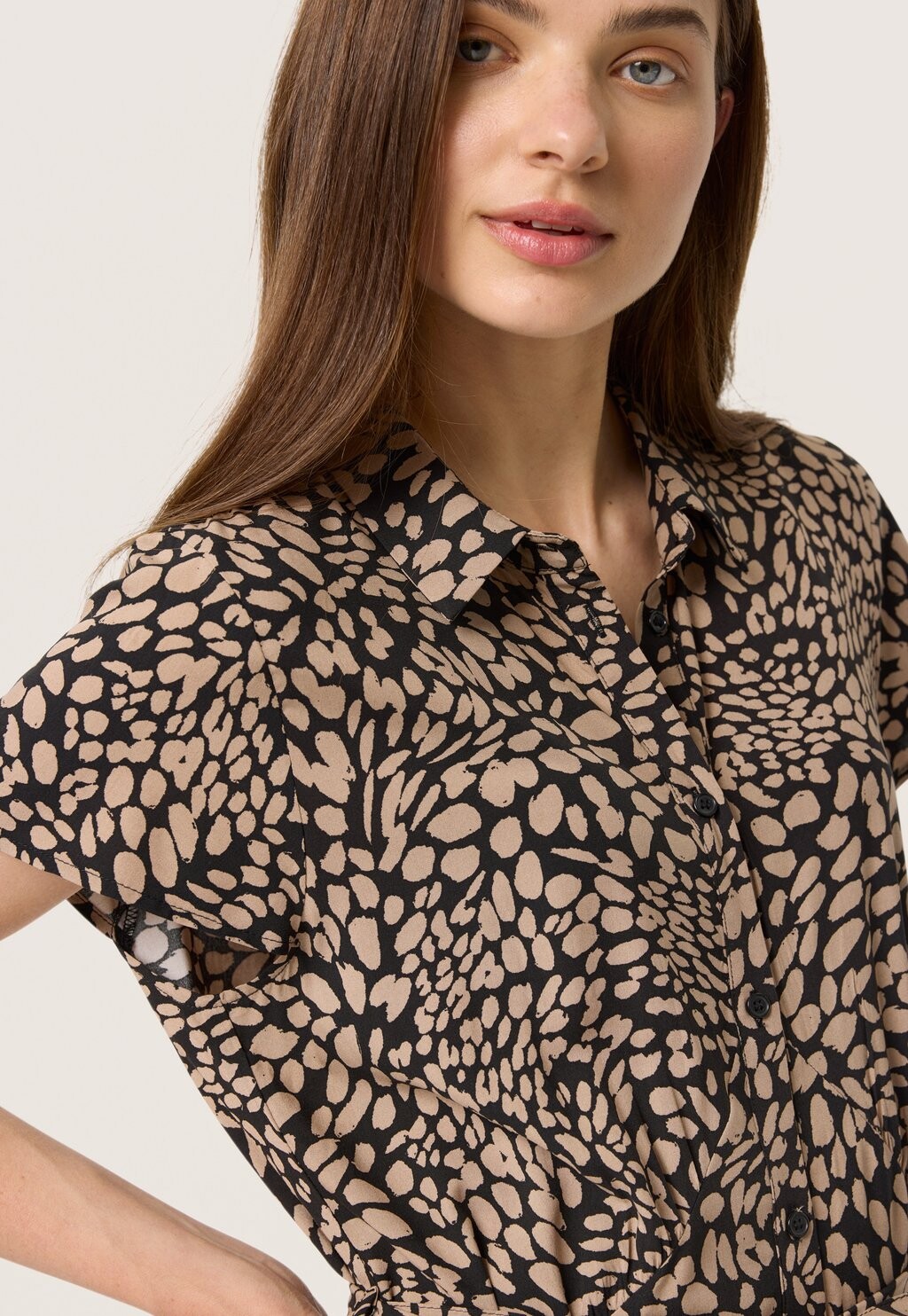 Платье макси Soaked in Luxury, черный
Платье макси Soaked in Luxury, черный