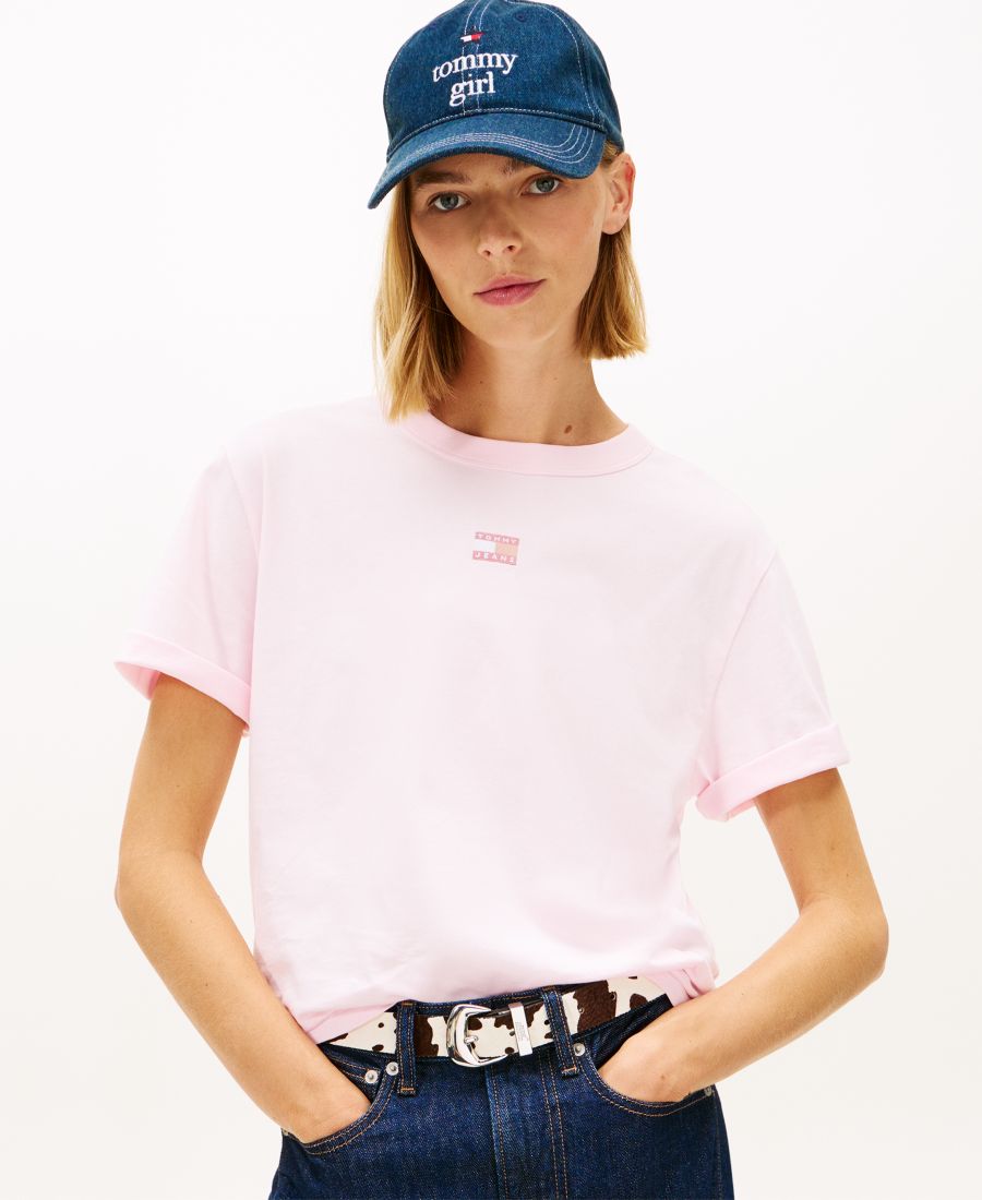 Женская футболка с круглым вырезом и значком свободного кроя Tommy Jeans, Light Pink, Розовый, Женская футболка с круглым вырезом и значком свободного кроя Tommy Jeans, Light Pink
Женская футболка с круглым вырезом и значком свободного кроя Tommy Jeans, Light Pink, Розовый, Женская футболка с круглым вырезом и значком свободного кроя Tommy Jeans, Light Pink