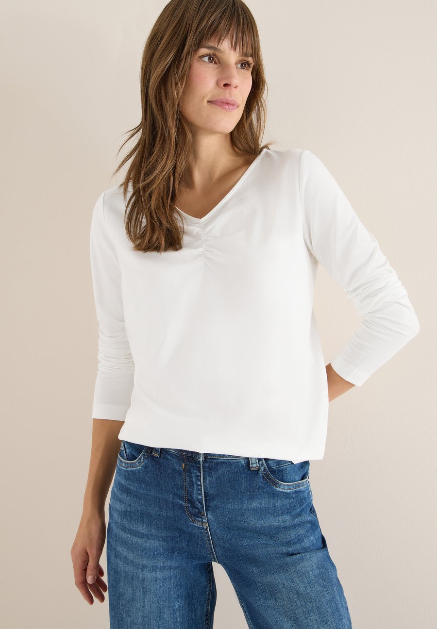 Топ Cecil MIT RAFFUNG, Weiß/Off-White
Топ Cecil MIT RAFFUNG, Weiß/Off-White