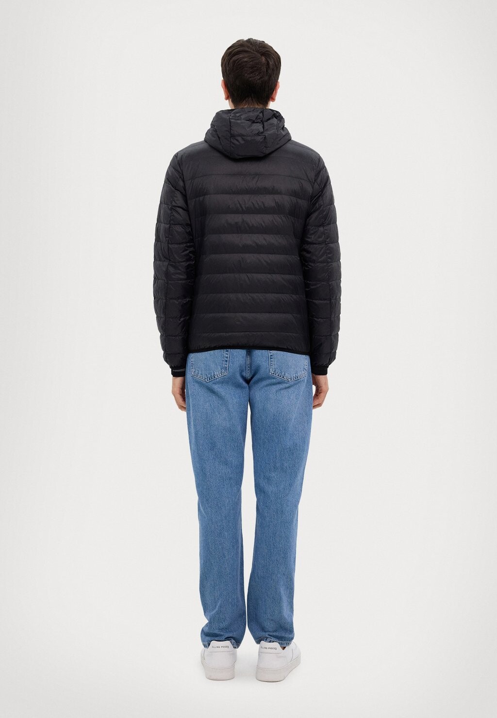 Межсезонная куртка GIACCA PIUMINO EA7 Emporio Armani, черный
Межсезонная куртка GIACCA PIUMINO EA7 Emporio Armani, черный