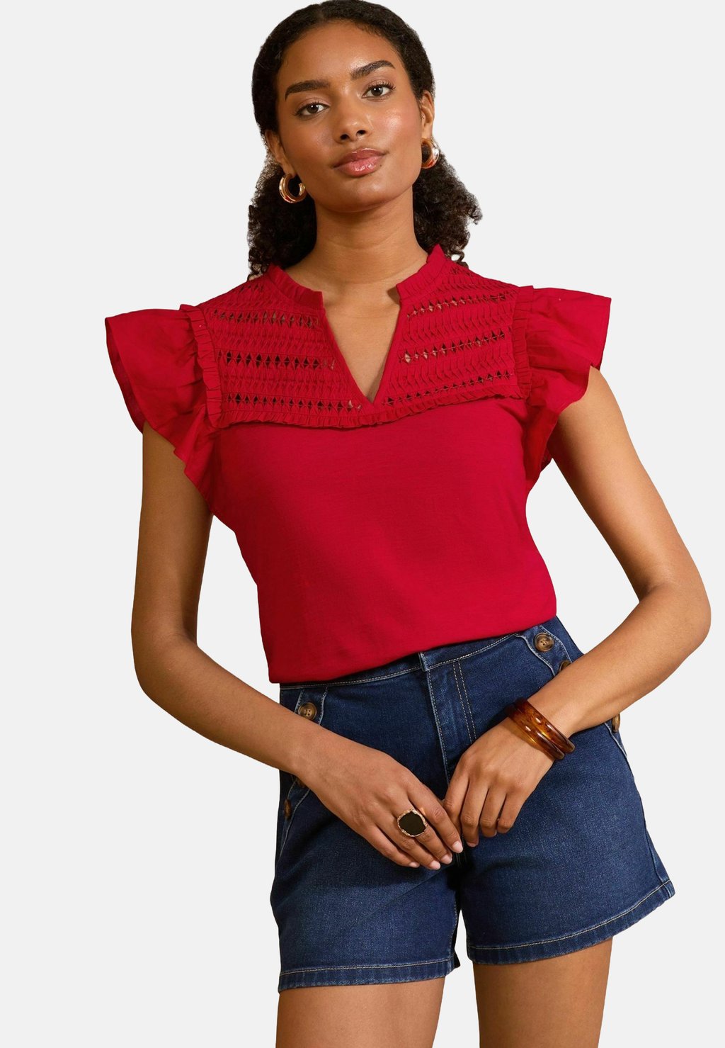 Футболка с принтом Love & Roses, красный
Футболка с принтом Love & Roses, красный