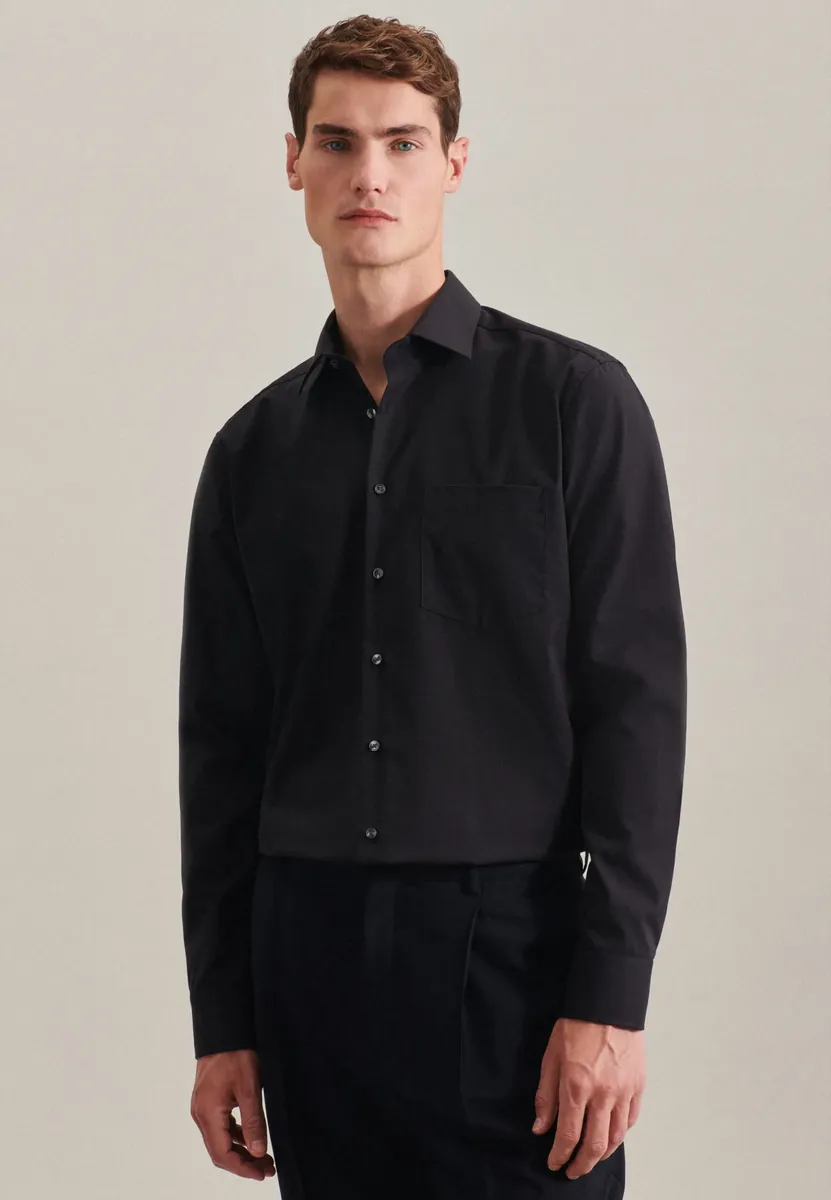 Деловая рубашка seidensticker "Regular", стандартный воротник "Кент" с длинными рукавами, однотонная, черный
Деловая рубашка seidensticker "Regular", стандартный воротник "Кент" с длинными рукавами, однотонная, черный