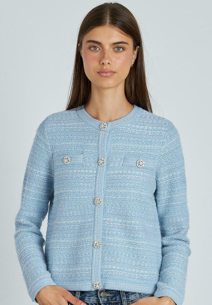 Кардиган Alma en Pena Cardigan, Blue
Кардиган Alma en Pena Cardigan, Blue