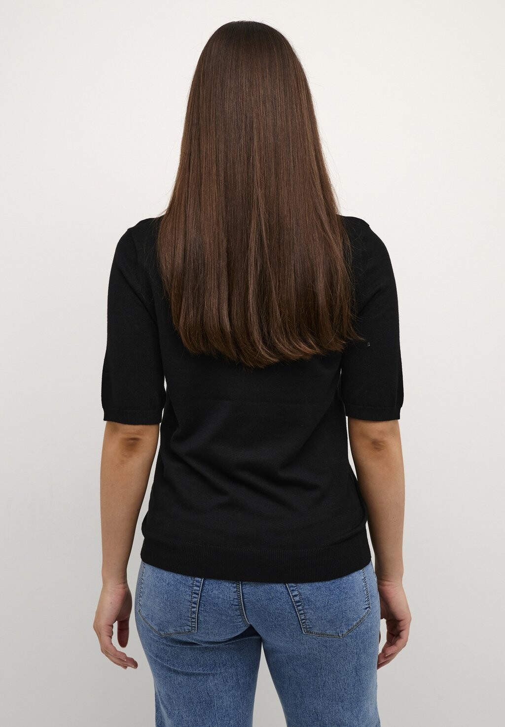 Базовая футболка KALIZZA SHORT SLEEVE Kaffe, цвет Black Deep
Базовая футболка KALIZZA SHORT SLEEVE Kaffe, цвет Black Deep