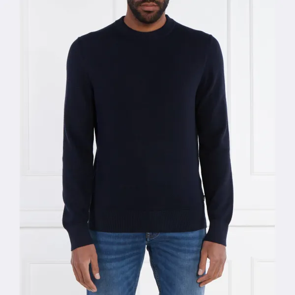 Свитер ecaio-p стандартного кроя Boss, синий
Свитер ecaio-p стандартного кроя Boss, синий