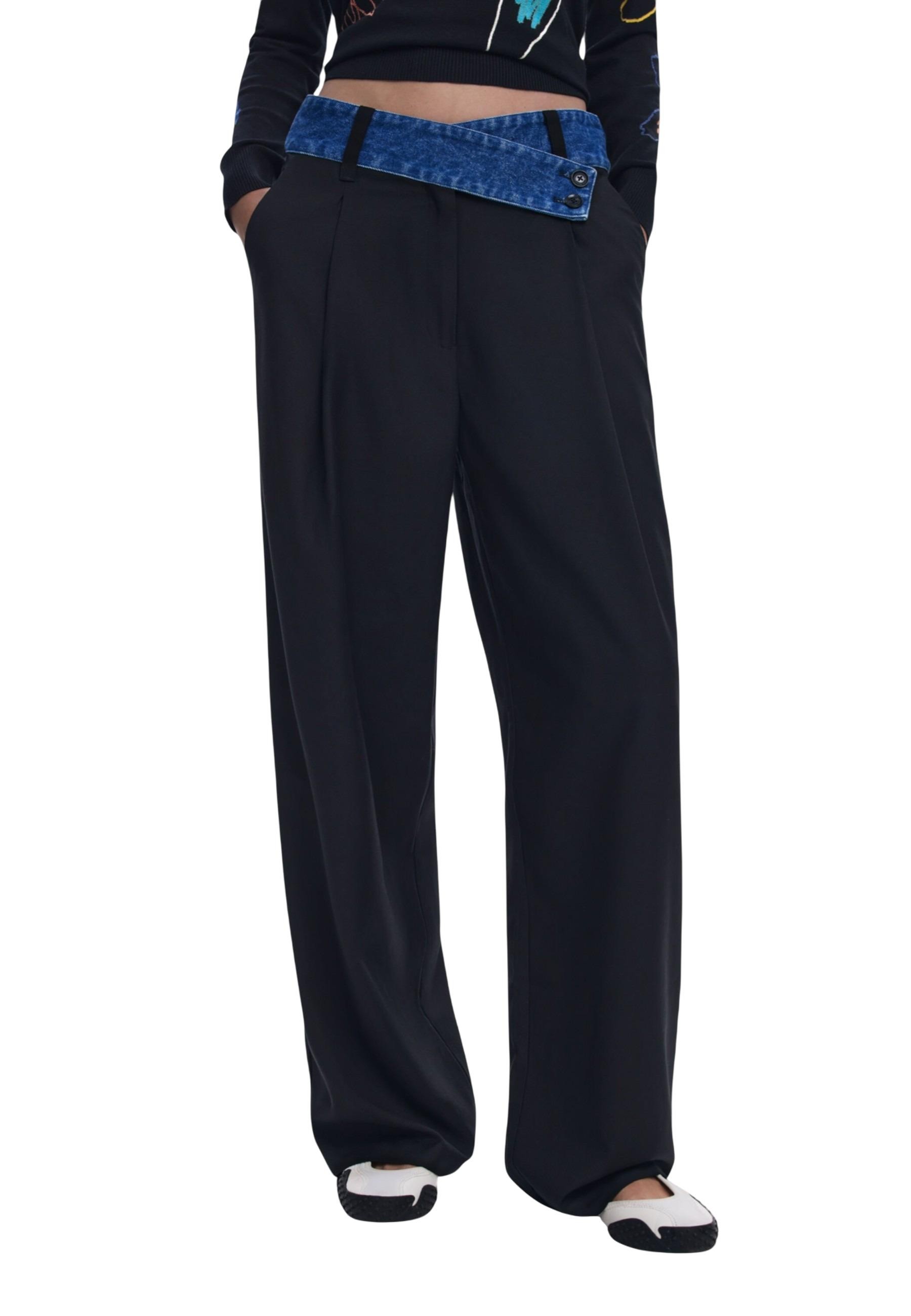 Брюки Desigual, черный
Брюки Desigual, черный