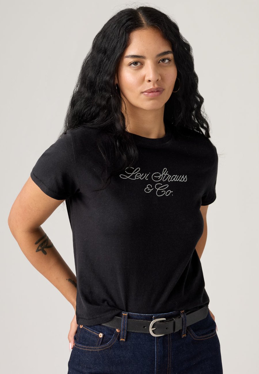 Футболка Levi's GRAPHIC CLASSIC TEE, Anthracite/Black, Черный, Футболка Levi's GRAPHIC CLASSIC TEE, Anthracite/Black
Футболка Levi's GRAPHIC CLASSIC TEE, Anthracite/Black, Черный, Футболка Levi's GRAPHIC CLASSIC TEE, Anthracite/Black