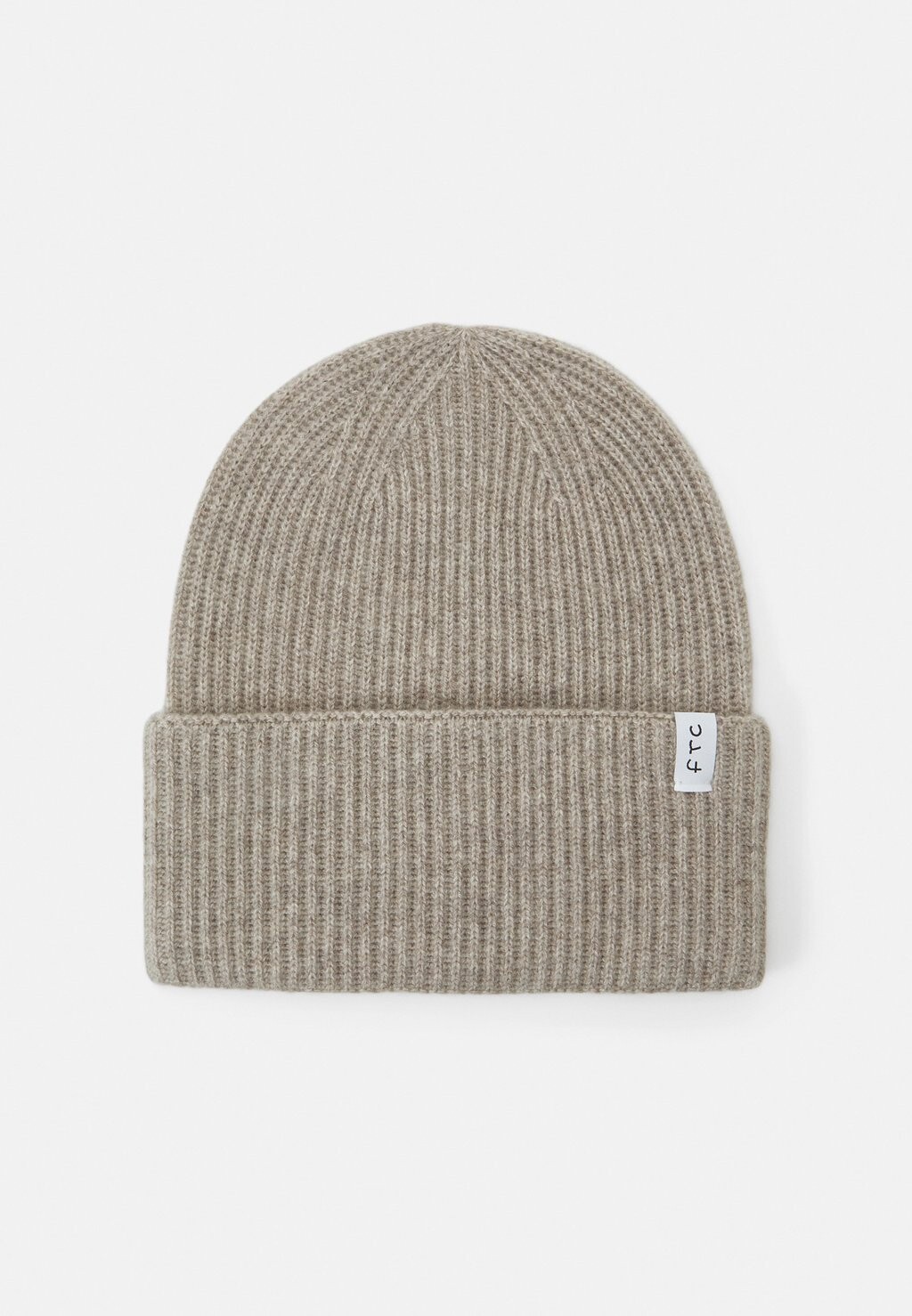 Кепка FTC Cashmere, орешник
Кепка FTC Cashmere, орешник