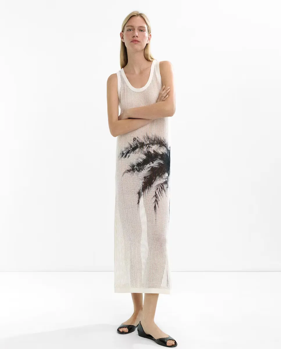 Длинное перфорированное платье из 100% хлопка с рисунком спереди Parfois, белый
Длинное перфорированное платье из 100% хлопка с рисунком спереди Parfois, белый