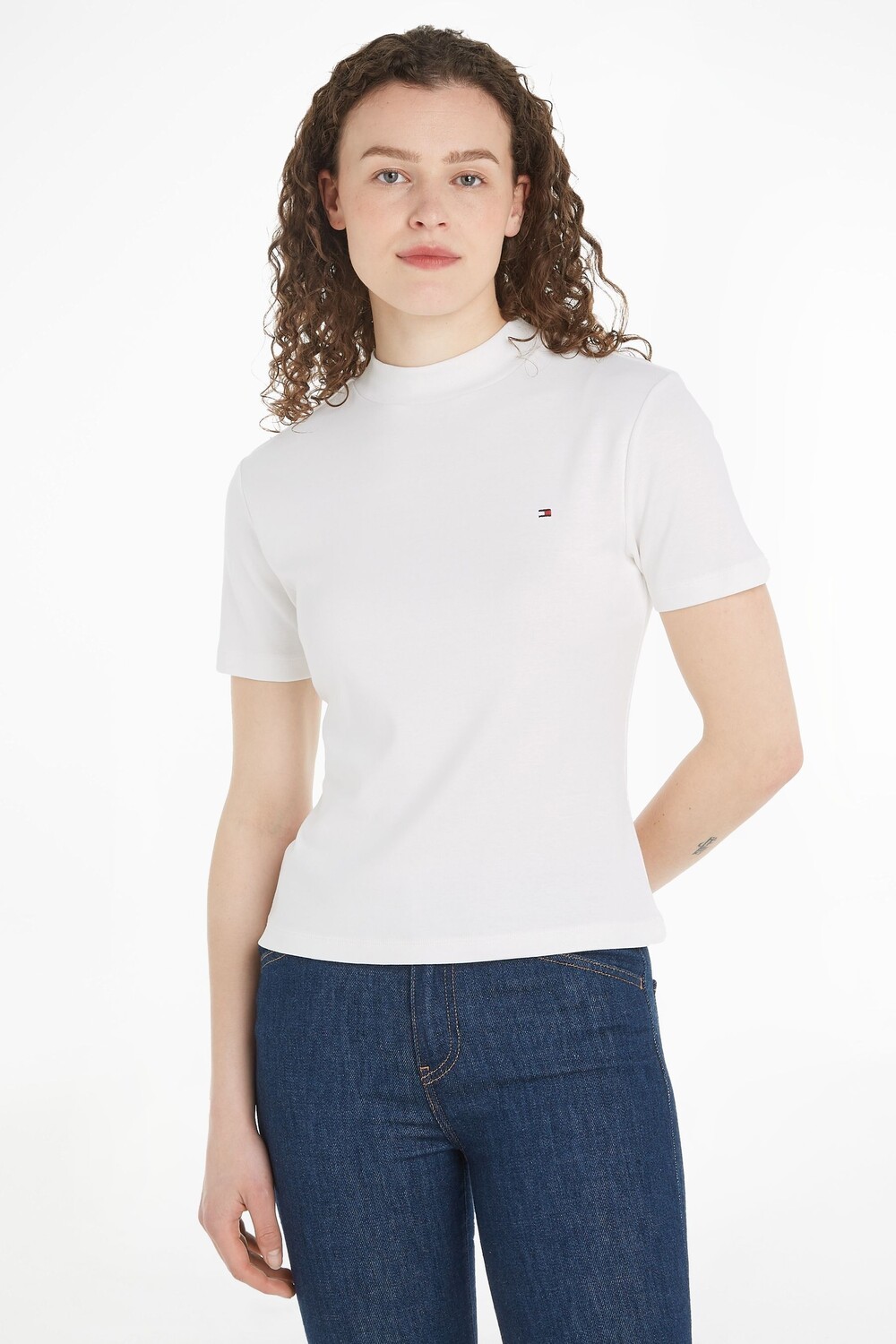 Кремовая футболка Cody приталенного кроя Tommy Hilfiger, бежевый
Кремовая футболка Cody приталенного кроя Tommy Hilfiger, бежевый