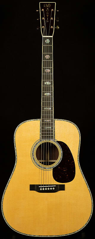 Акустическая гитара Martin Guitars Standard Series D-45
Акустическая гитара Martin Guitars Standard Series D-45
