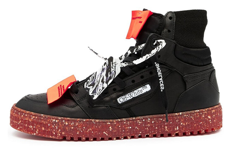 Кроссовки OFF-WHITE Off-Court, черный
Кроссовки OFF-WHITE Off-Court, черный